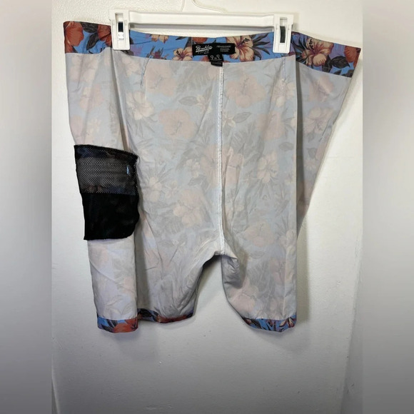 Brooklyn Cloth BKLYN, 36W tropical pocket lace up loop closure board short - Picture 8 of 10